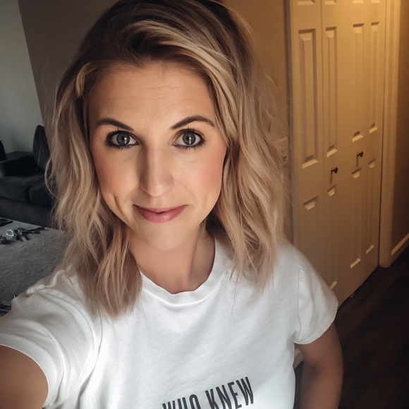 Meet your Posher, Casey - Picture 1 of 1